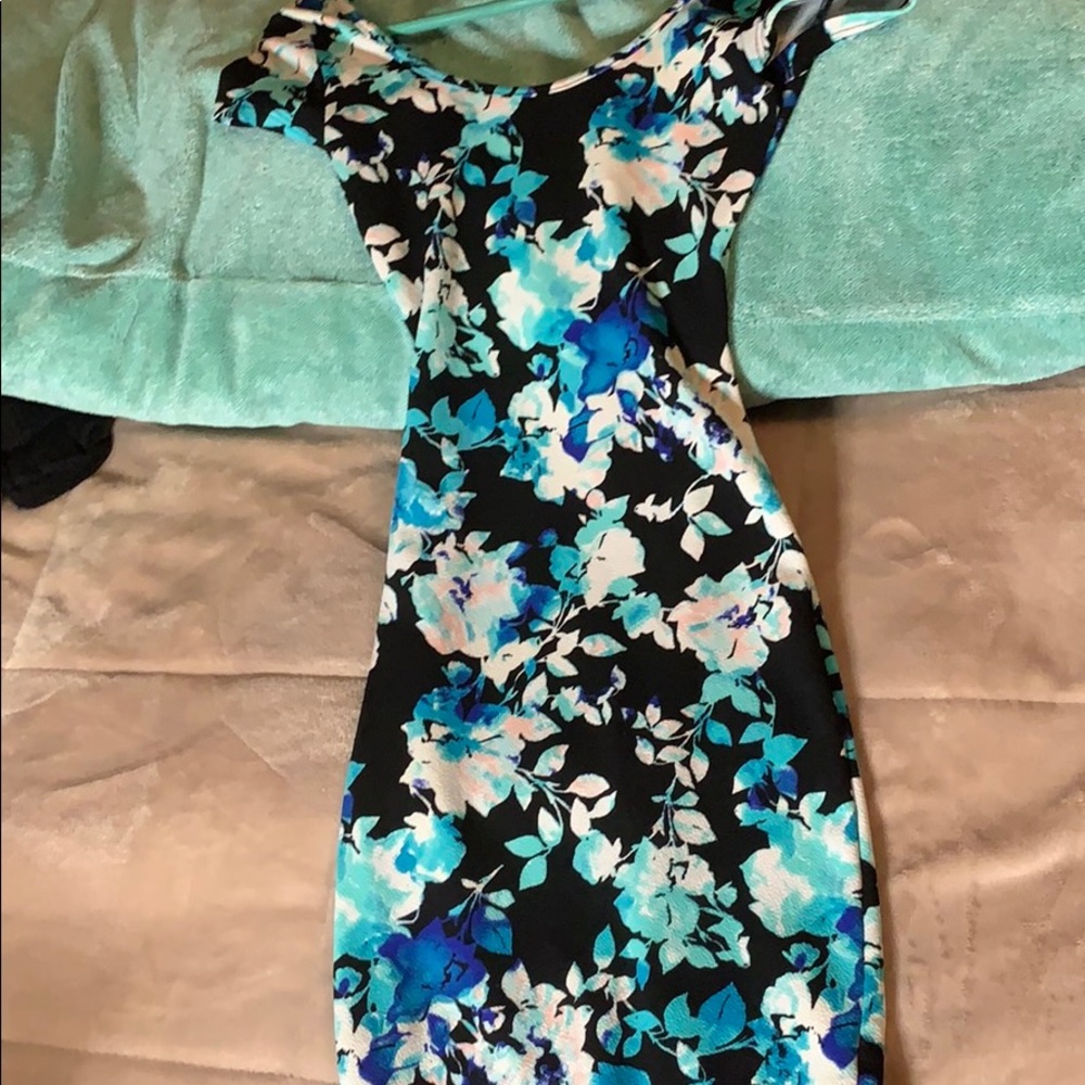Floral Fitted Dress with Open Back